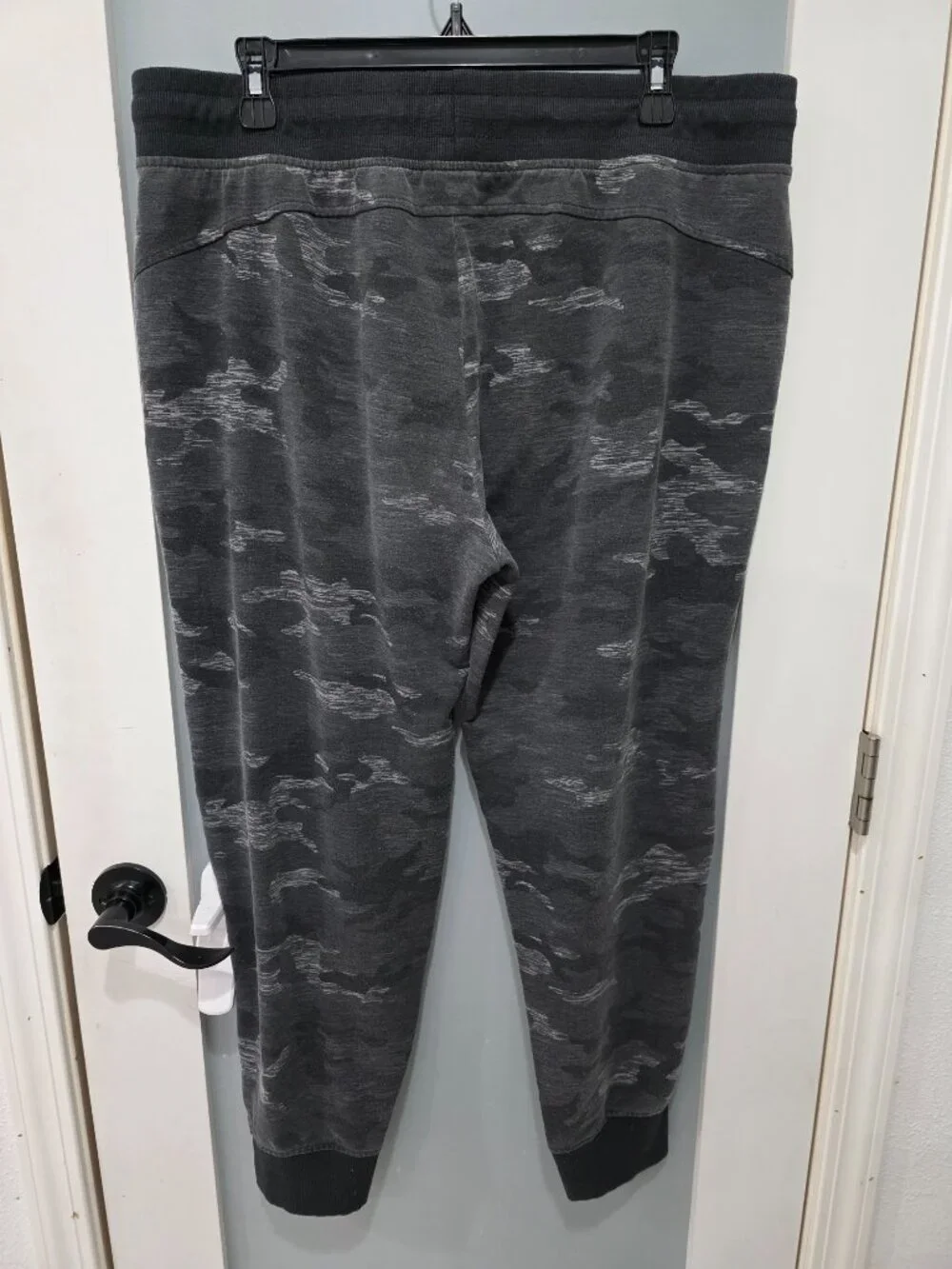 Athletic Works‎ Black Camo Jogger Pants – Size XL (16-18) – Drawstring
